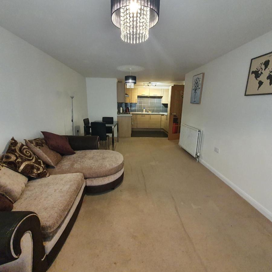 2-Bedroom Back Hilton Area Apartment - Ground Floor, Aberdeen City Center Exterior photo